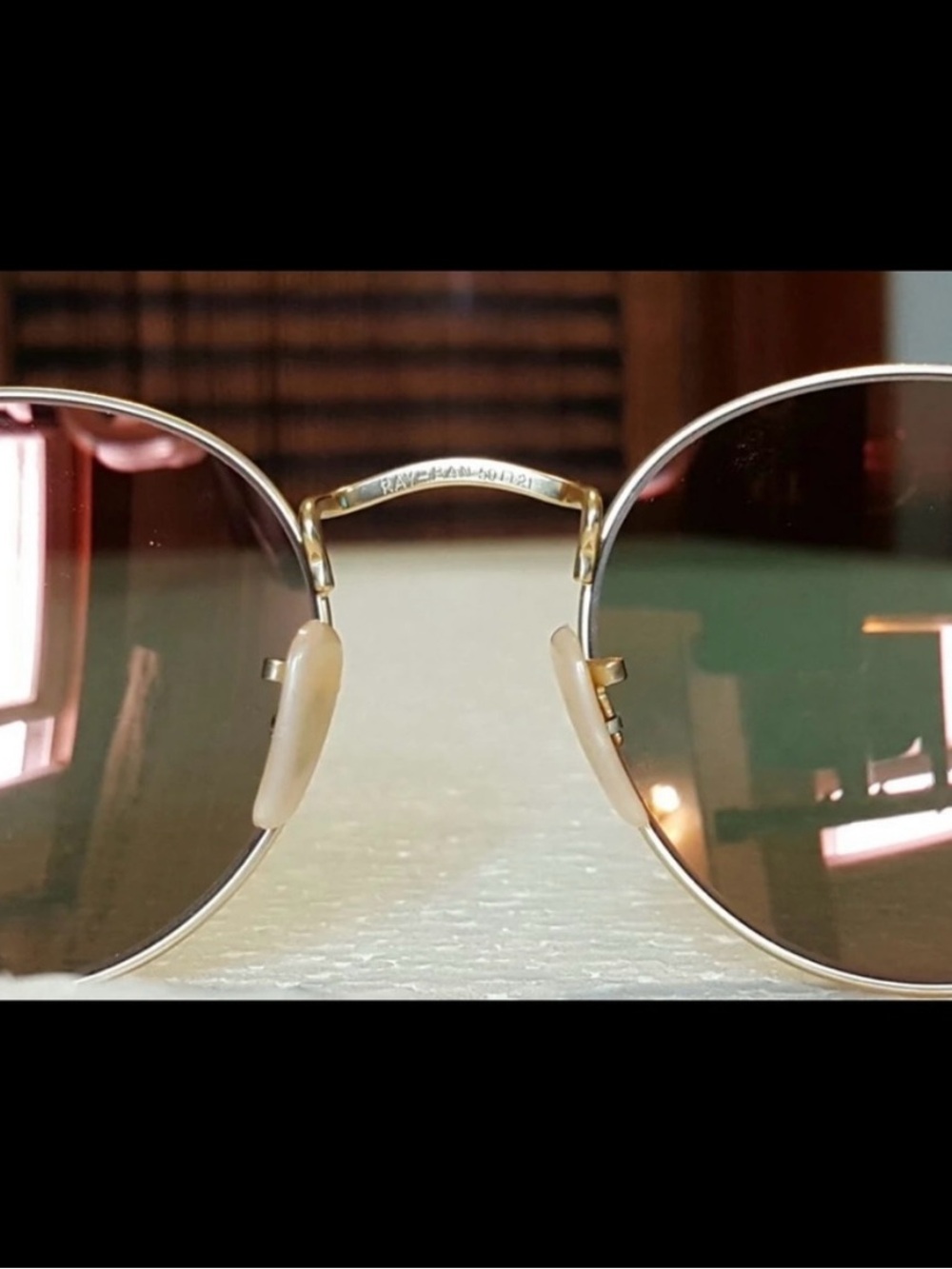 Ray-Ban Round Metal Sunglasses in Gold with Pink Gradient Lenses - Picture 4 of 6